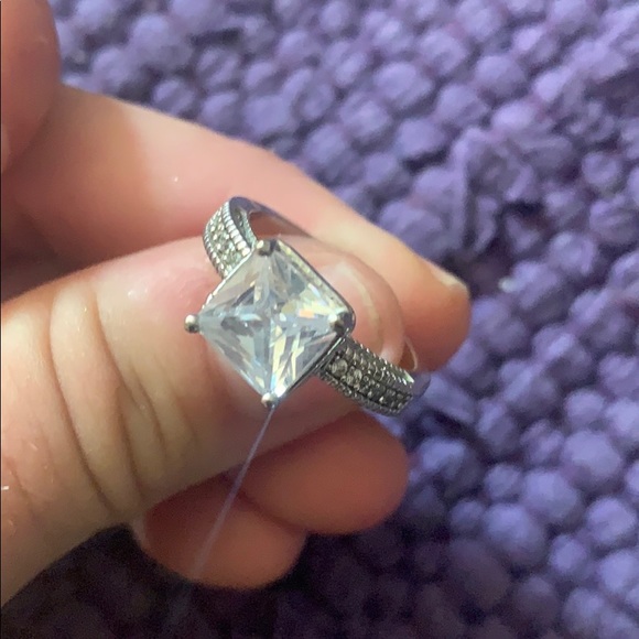 Set of diamond rings - Picture 5 of 5